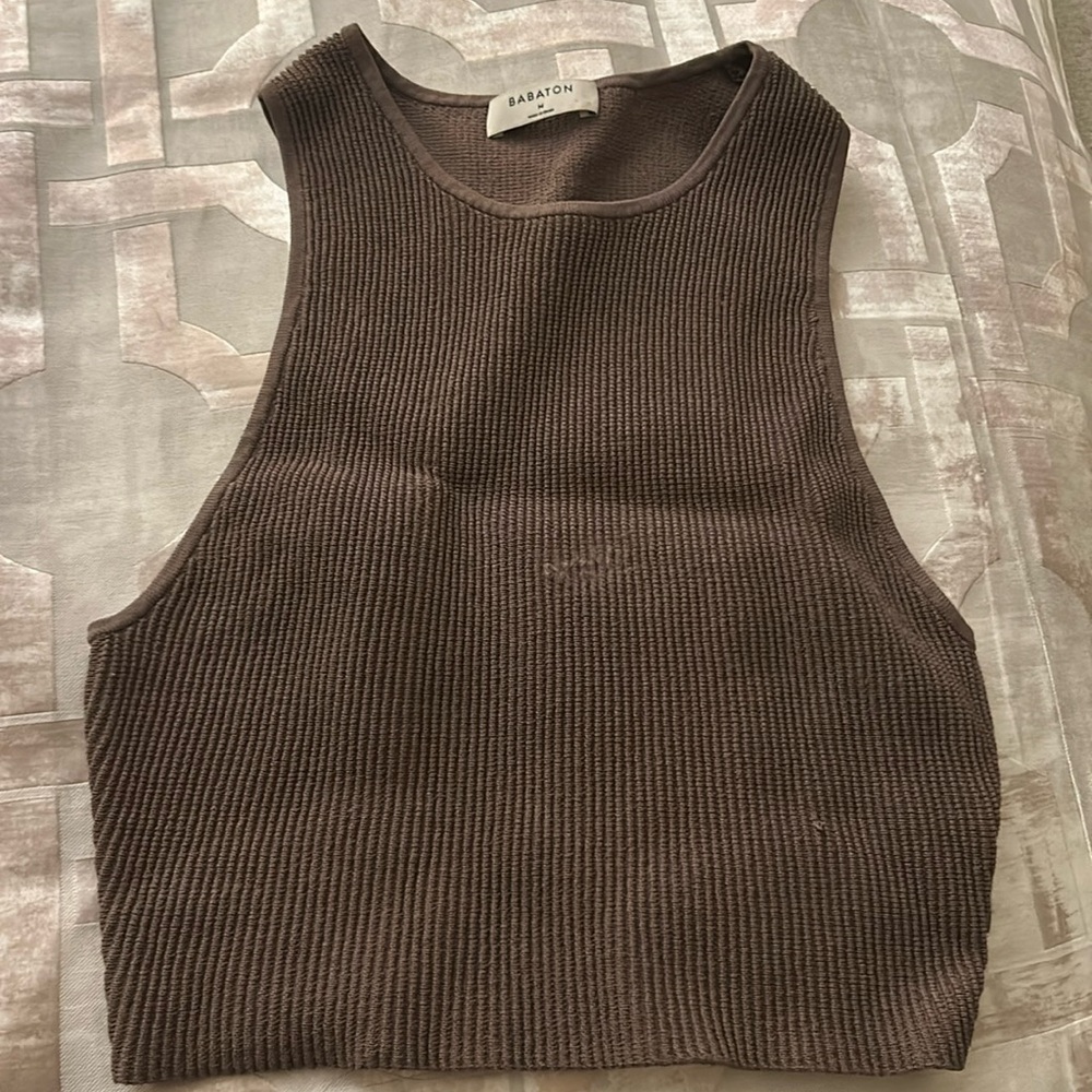 Aritzia crop top